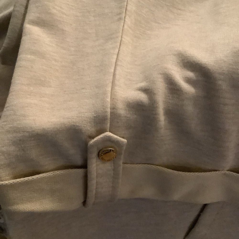 Capri pant set in beige by Calvin Klein, size XL. - Picture 16 of 16